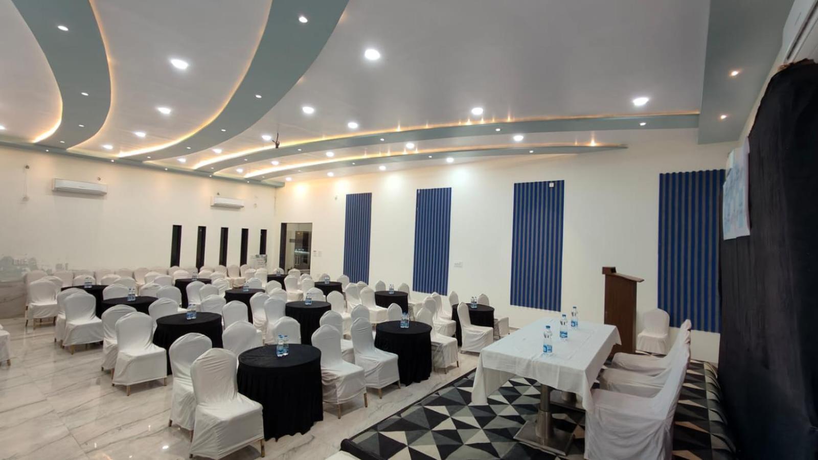 Wabi Sabi Resort, Igatpuri Buitenkant foto