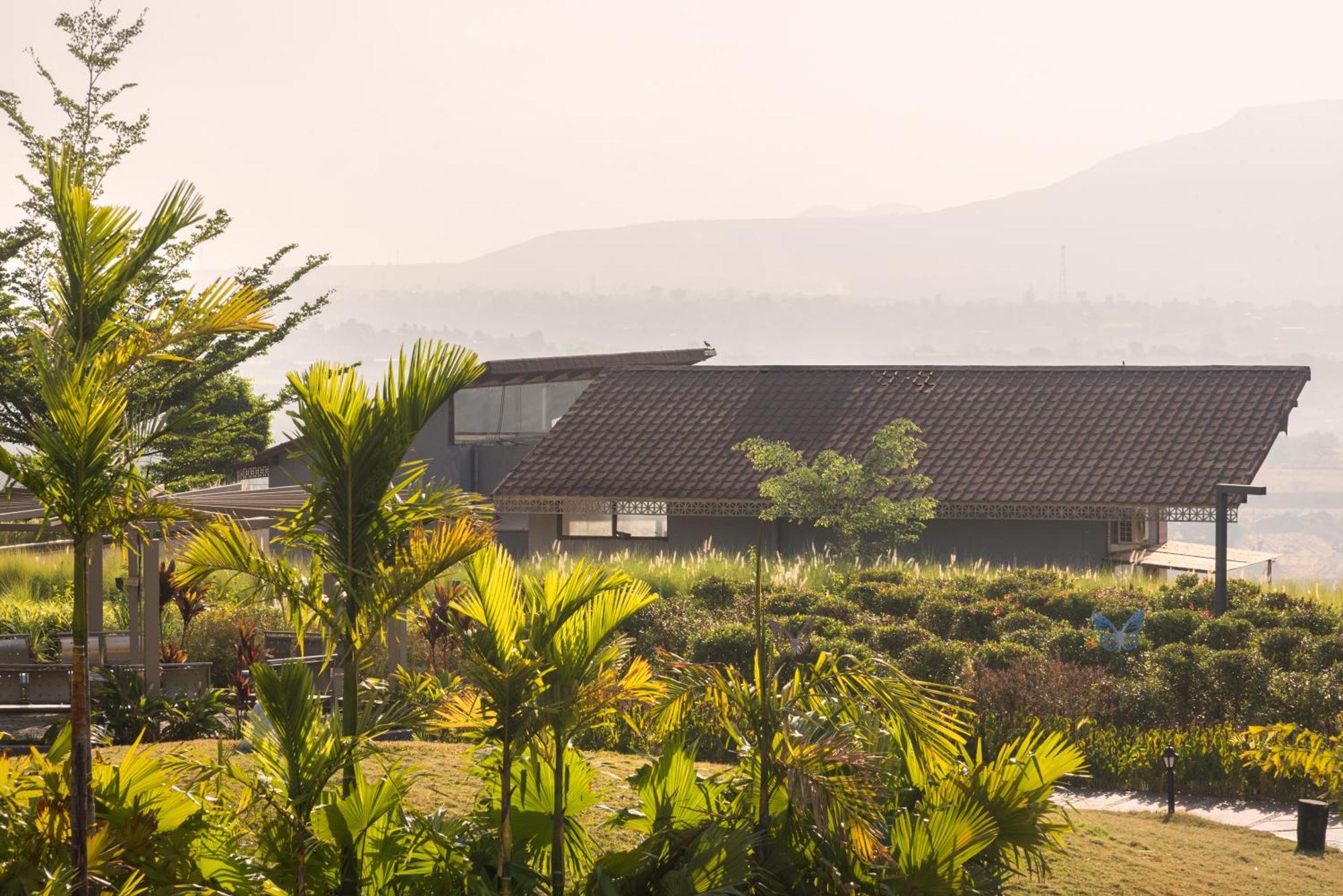 Wabi Sabi Resort, Igatpuri Buitenkant foto