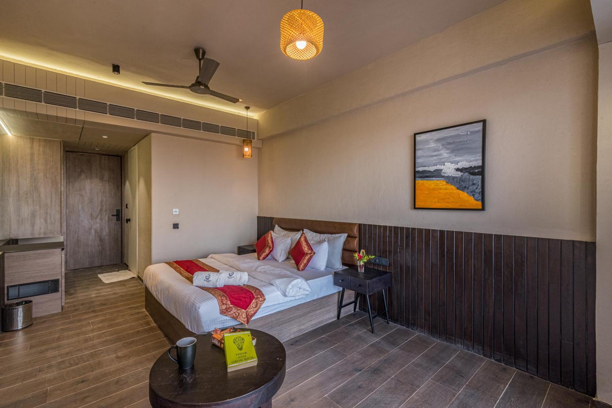 Wabi Sabi Resort, Igatpuri Buitenkant foto